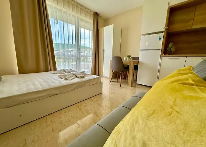 Menada Sea Dreams סבטי ולאס