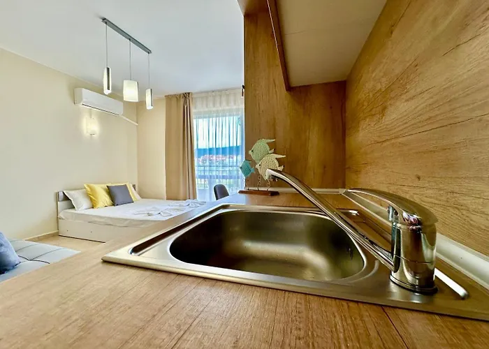 Menada Sea Dreams סבטי ולאס