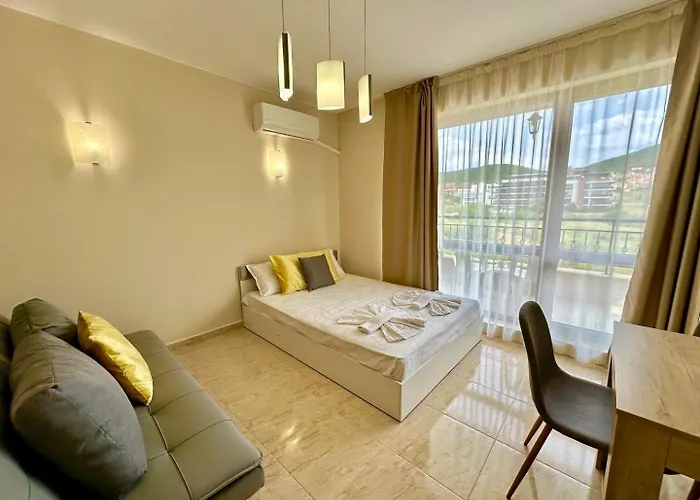 Menada Sea Dreams סבטי ולאס